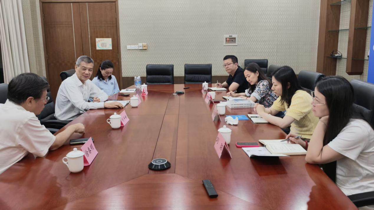 徐春明董事长与罗湖区发改局交流咨询行业发展蓝图(图6)